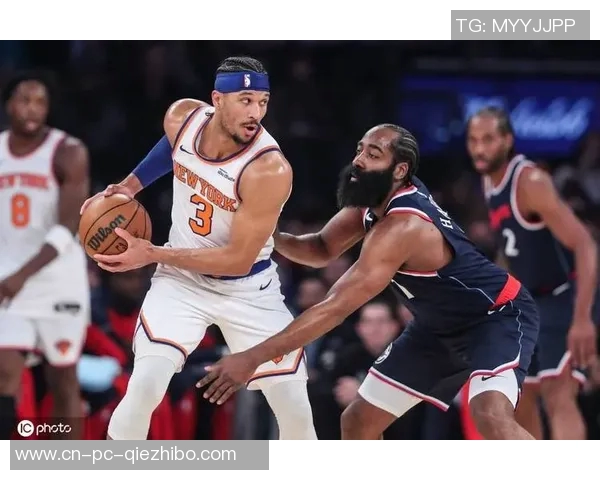 哈登砍下30分6助攻伦纳德复出贡献17分助快船击败公牛终结连败